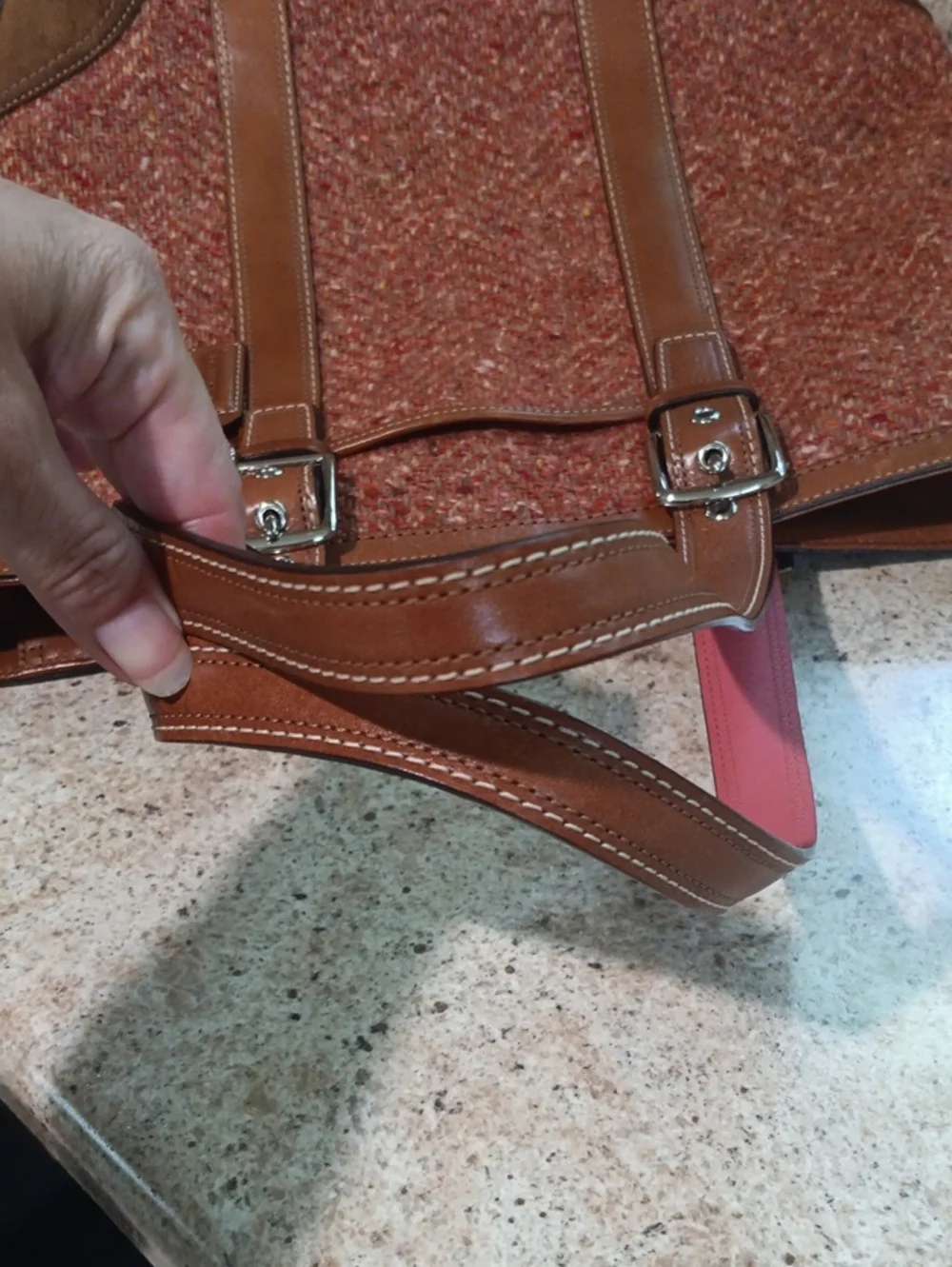 Coach stylish red